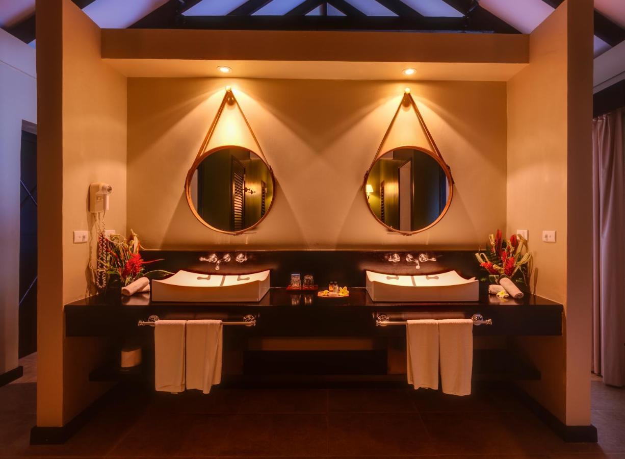 Warwick Le Lagon Resort & Spa, Vanuatu Port Vila Exterior foto